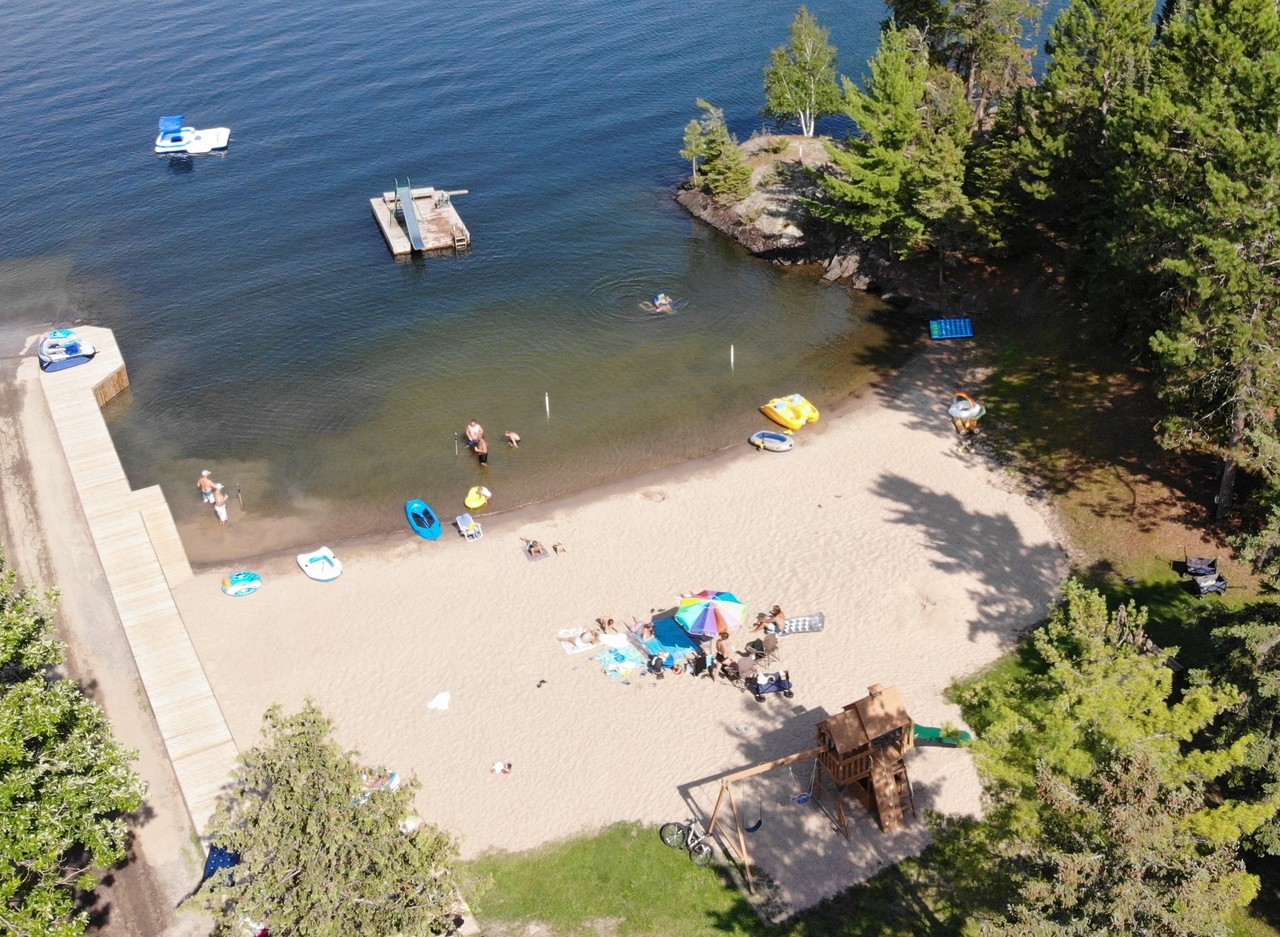 Cottage Rentals, Lake of the Woods, Ontario, Canada